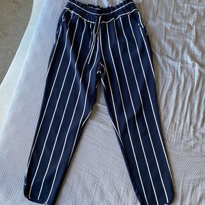 Zara women’s trousers size small/26